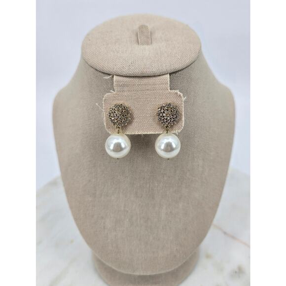 J Crew 
Rhinestone Cluster Pearl Drop Earings - Picture 1 of 2